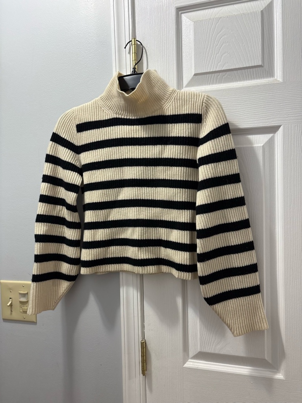 Maison De Papillon Wool/ Cashmere Striped Turtleneck Sweater In Cream & Black